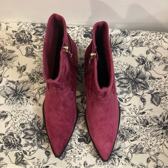 IMNYC  Sz 7.5 Isaac Mizrahi Suede w/ Gold Accent Stacked Heel Frances Booties - Picture 3 of 14